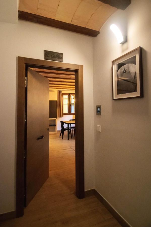 Cal Negret Rural Apartments Alos de Balaguer ภายนอก รูปภาพ