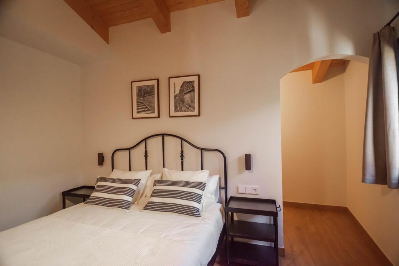 Cal Negret Rural Apartments Alos de Balaguer ภายนอก รูปภาพ
