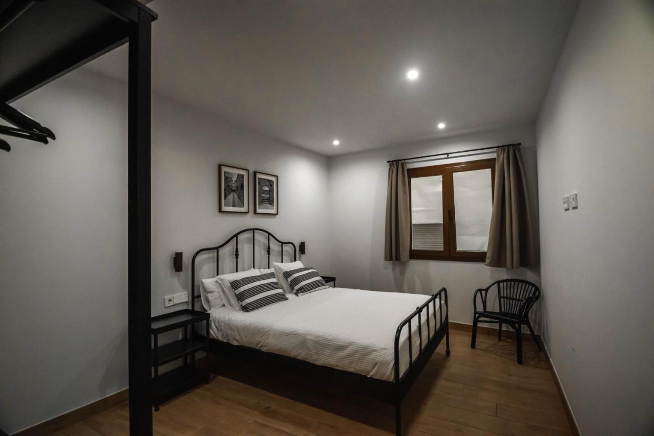 Cal Negret Rural Apartments Alos de Balaguer ภายนอก รูปภาพ