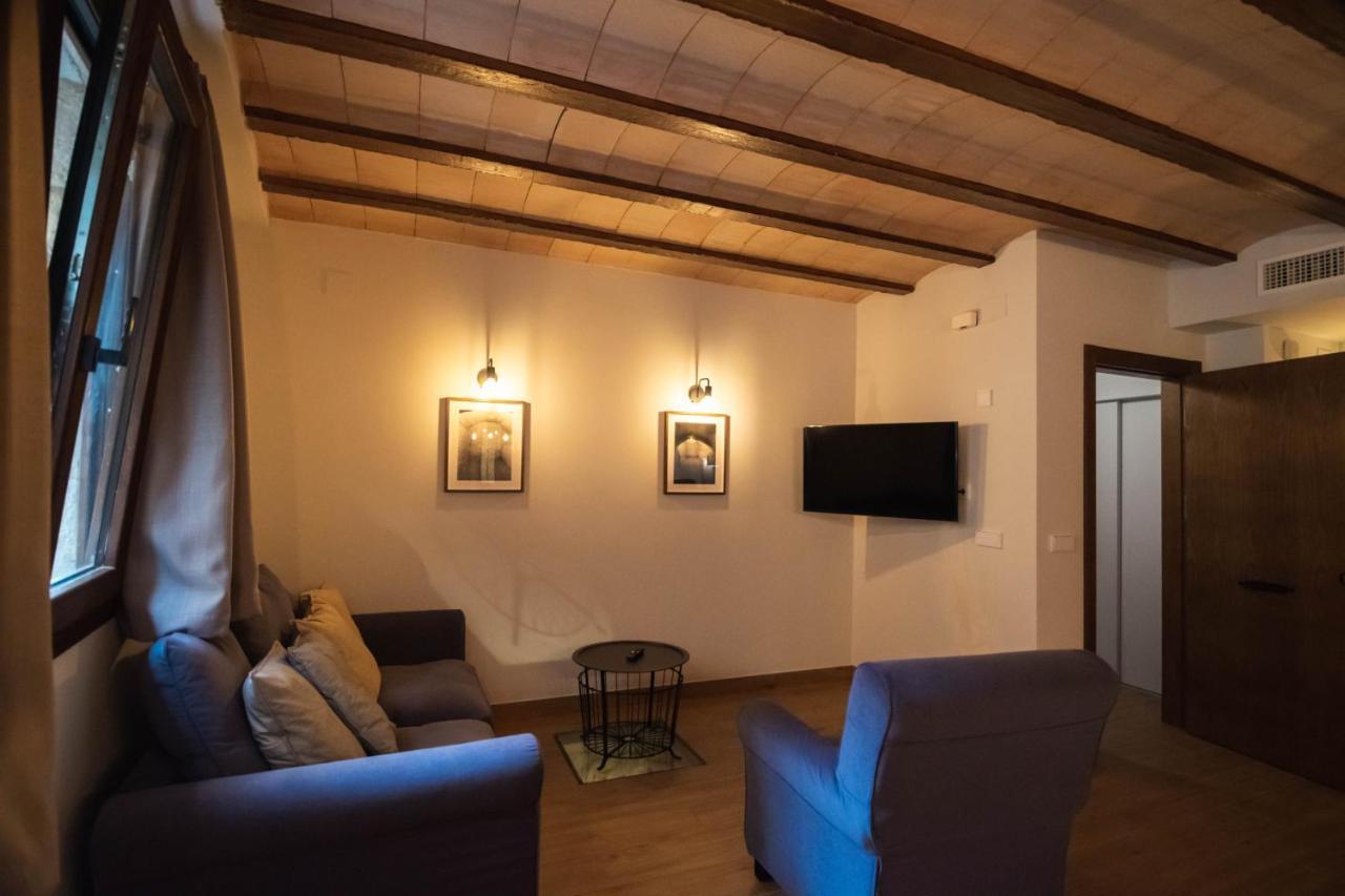 Cal Negret Rural Apartments Alos de Balaguer ภายนอก รูปภาพ