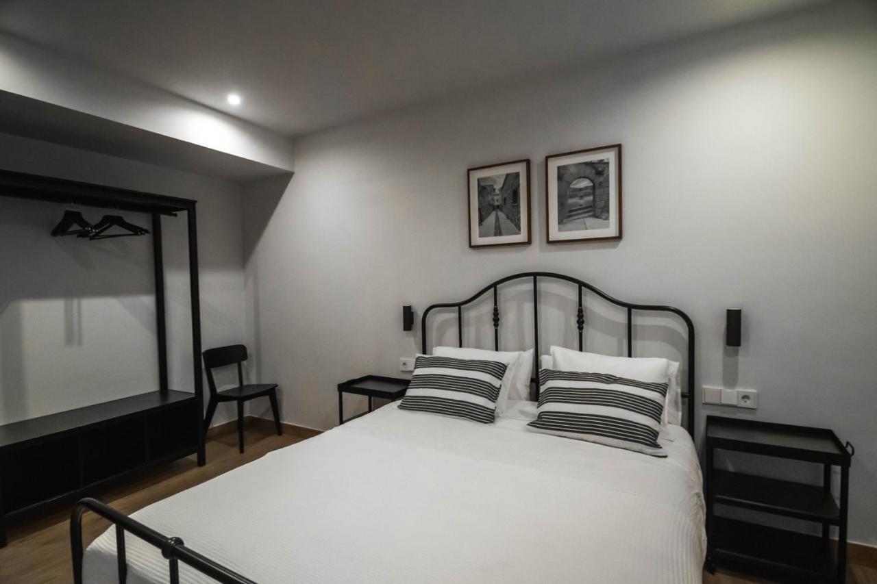 Cal Negret Rural Apartments Alos de Balaguer ภายนอก รูปภาพ
